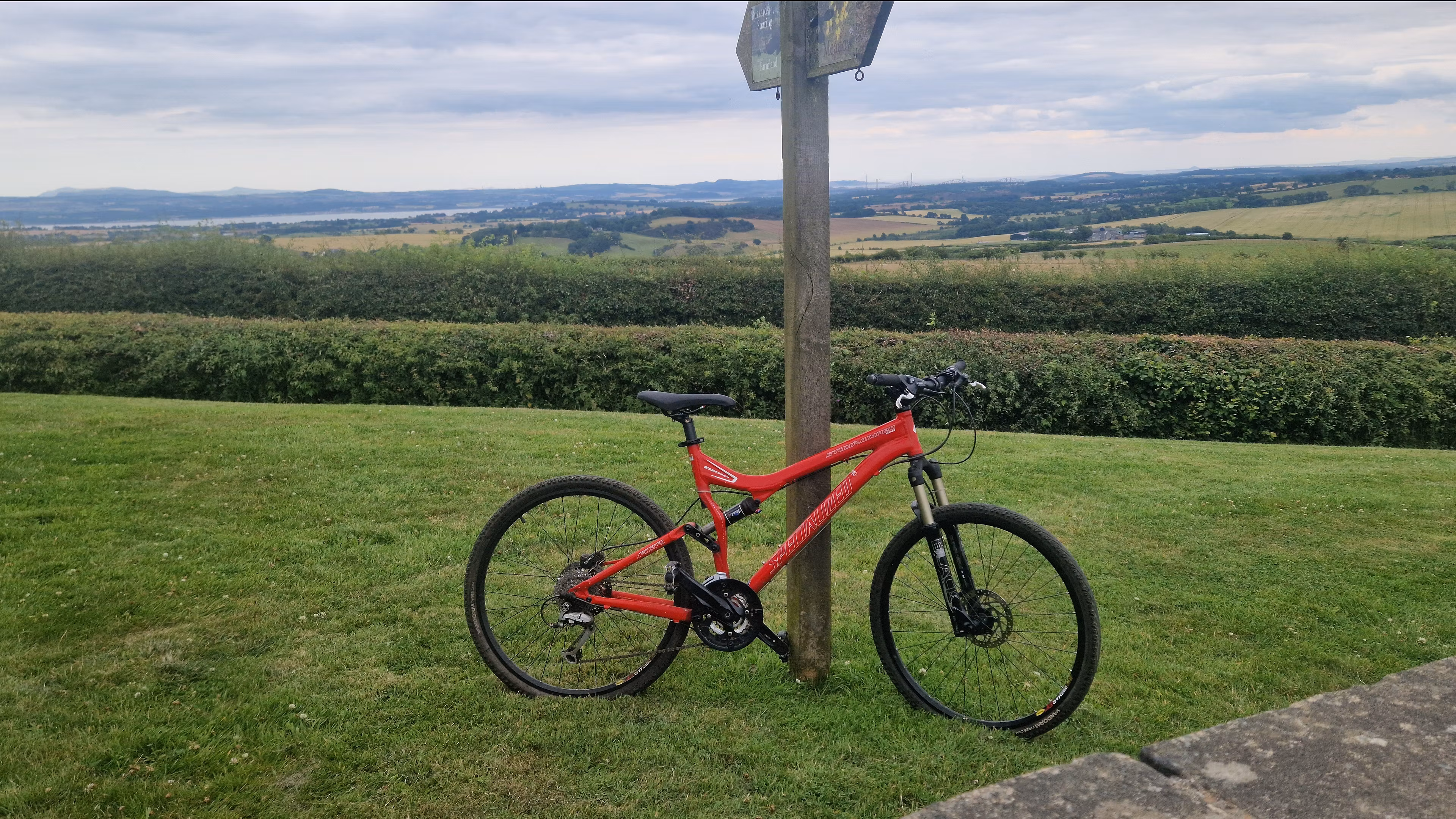 santa cruz mega tower