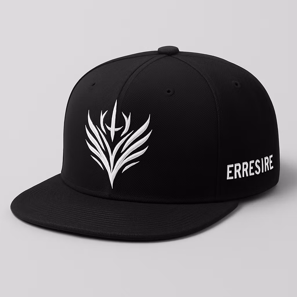 Erresire Black Snap back hat