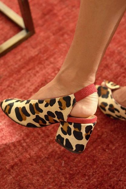 Refined Khaki Leopard-Print Peep-Toe Slingback Block Heels