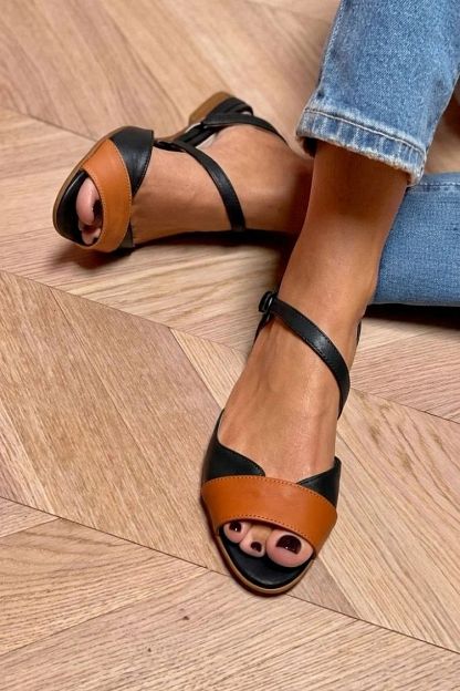 Colour-Block Quilted Peep-Toe Slingback Sandals