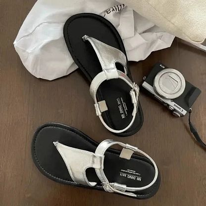 Casual Solid-Colour Thong Sandals with Ankle Strap and Buckle