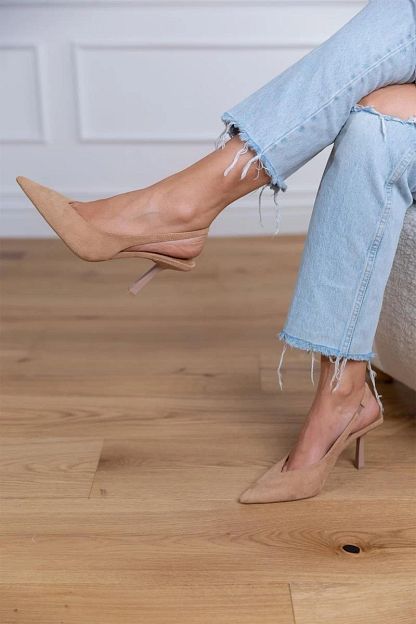 Beige Solid-Colour Pointed-Toe Kitten Heels