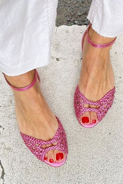 Elegant Woven Cut-Out Flat Open-Toe Sandals with Ankle Strap