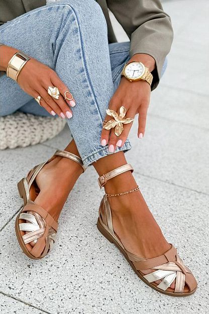 Champagne Colour-Block Cut-Out Sandals with Ankle Strap and Buckle