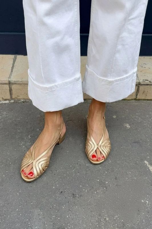 Metallic Gold Sandals with Wavy Straps, Round Toe and Heel Strap