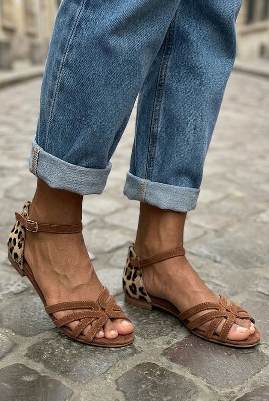 Casual Flat Open-Toe Sandals with Ankle Strap and Crossover Straps