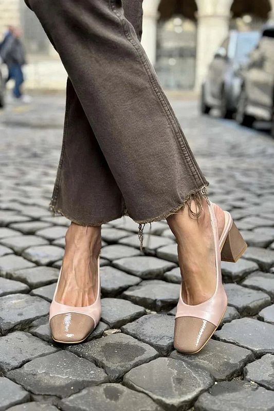 Light Pink Colour-Block Chunky-Heel Shoes with Square Toe and Open Back