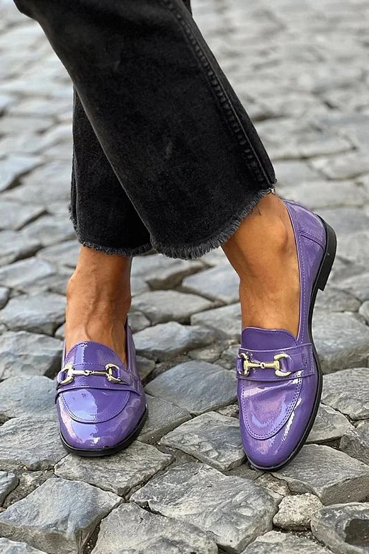 Purple Patchwork Round-Toe Loafers with Buckle