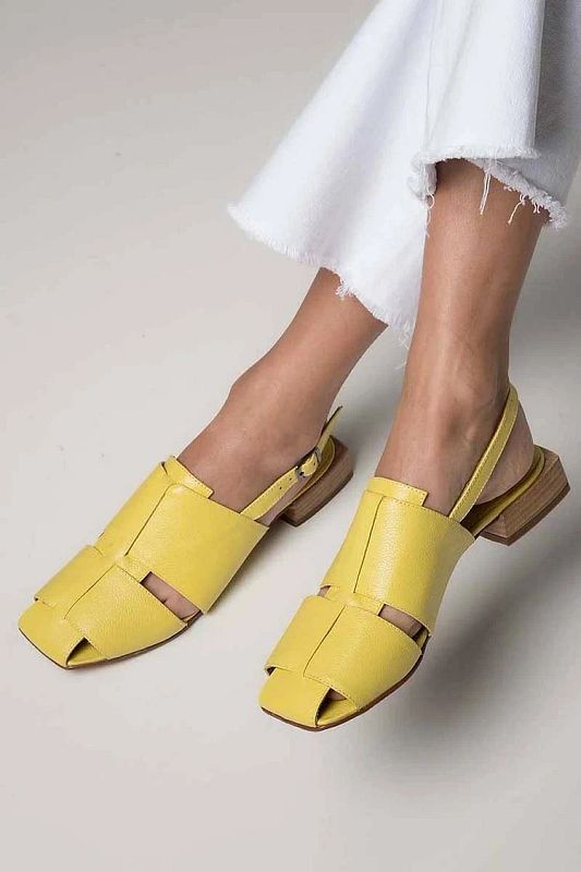 Yellow Square-Toe Low-Heel Slingback Court Shoes