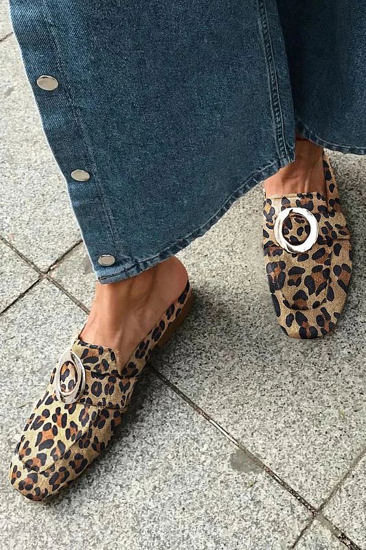 Brown Square-Toe Mules with Metal Ring and Leopard Print