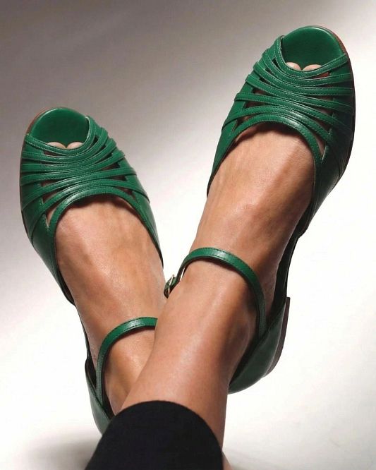 Green Woven Flat Peep-Toe Sandals with Ankle Strap
