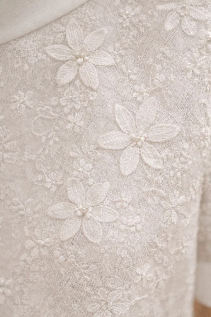 Bérénice | Blouse Brodée Col Haut