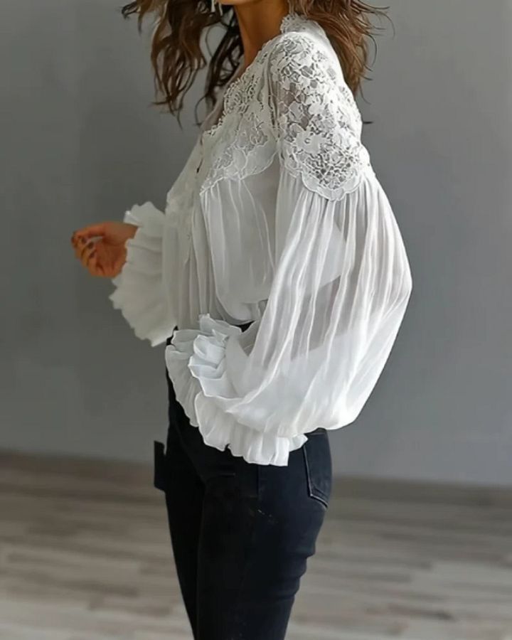 Céleste | Blouse Romantique à Dentelle