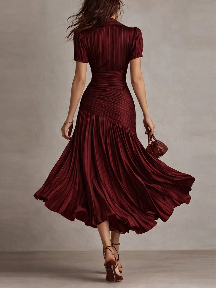 Adriana | Robe midi satinée à rayures rétro