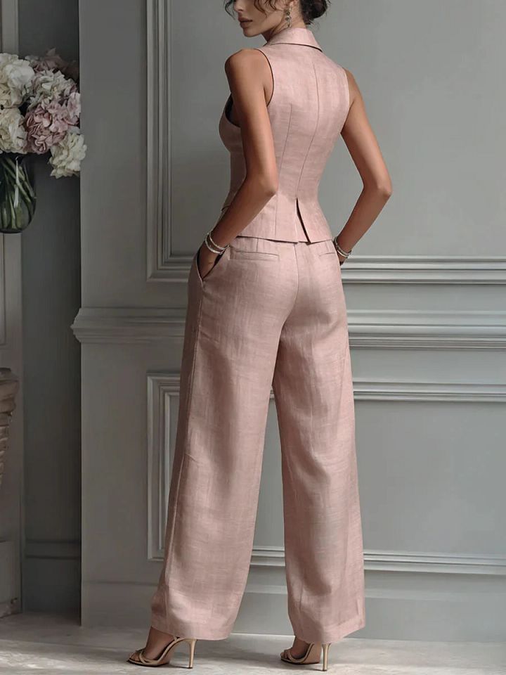 Louise | Ensemble deux pièces boutonné avec col en V pour femme